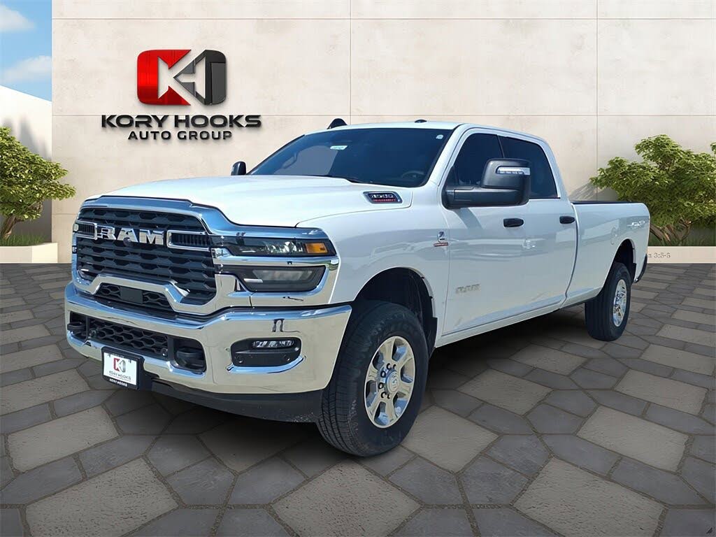 2026 RAM 3500 Lone Star Crew Cab LB 4WD