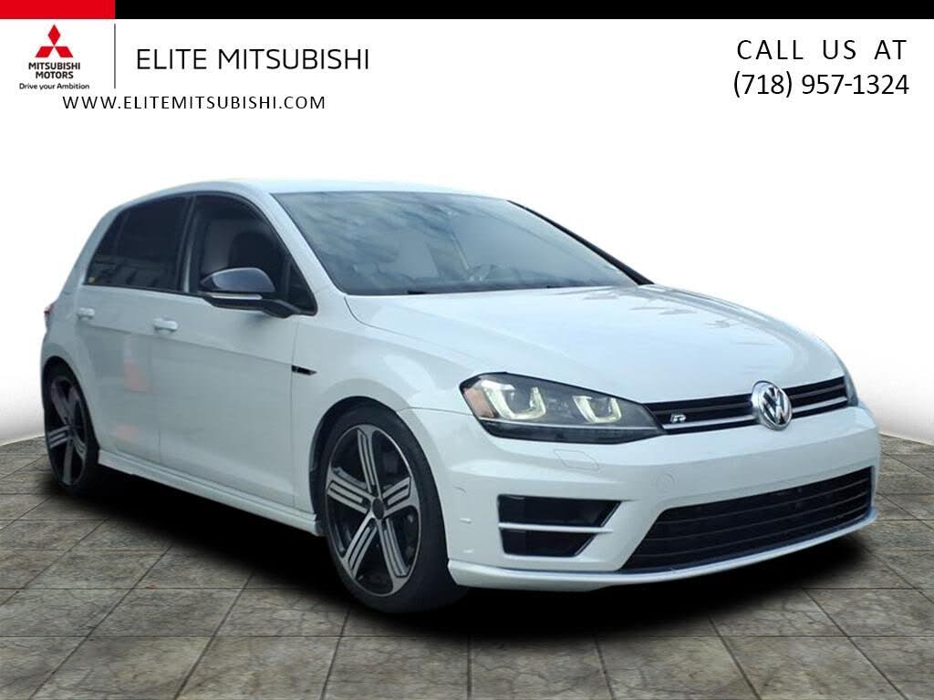 2016 Volkswagen Golf R 4-Door AWD