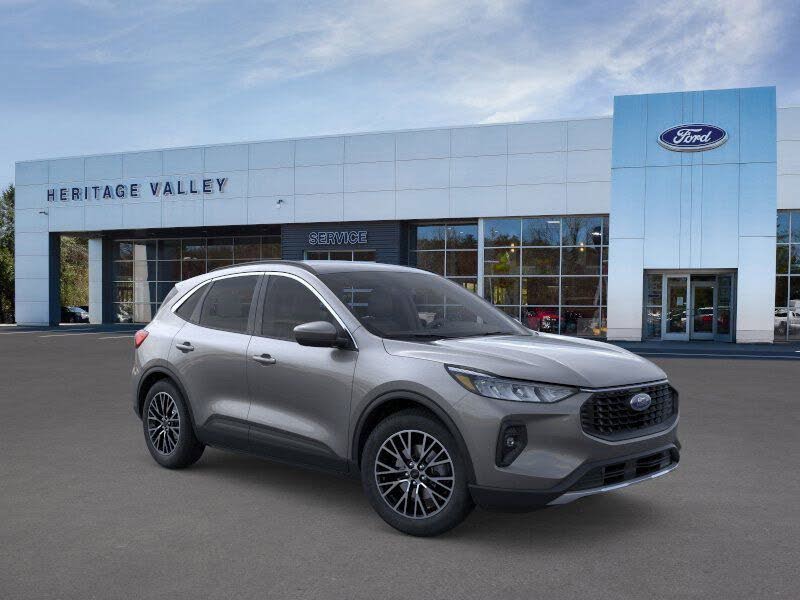 2026 Ford Escape Hybrid Plug-in FWD