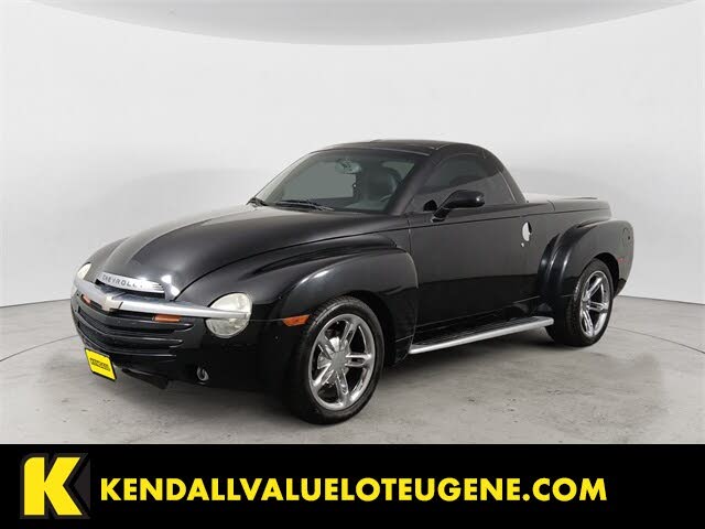 2004 Chevrolet SSR LS RWD