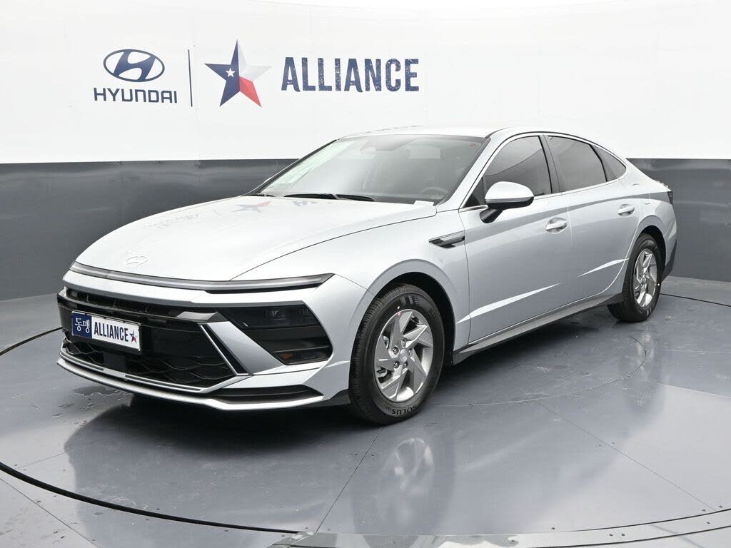 2026 Hyundai Sonata SE FWD