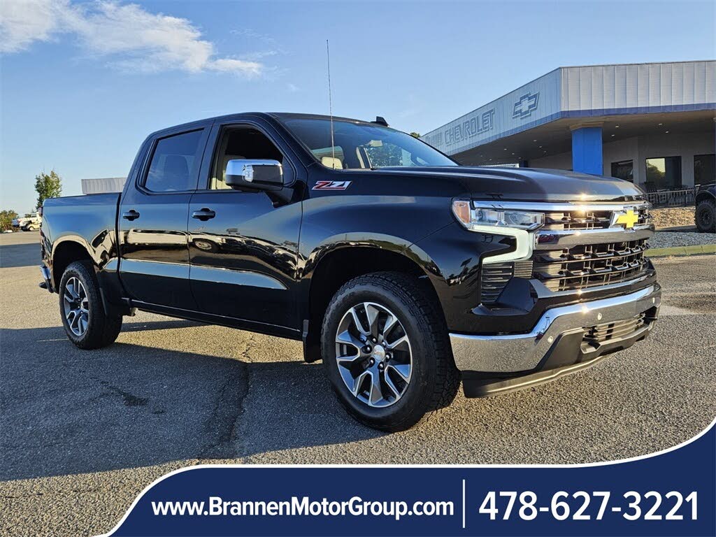 2026 Chevrolet Silverado 1500 LT Crew Cab 4WD