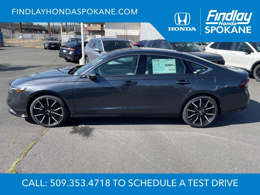 2025 Honda Accord Hybrid Touring FWD