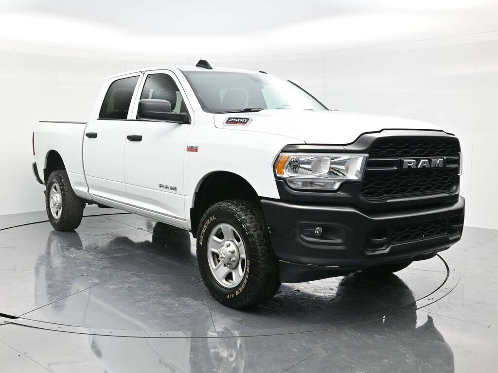 2022 RAM 2500 Tradesman Crew Cab 4WD