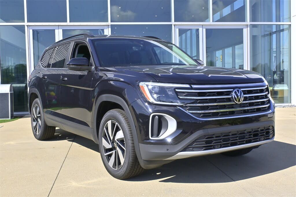 2026 Volkswagen Atlas SE 4Motion with Technology