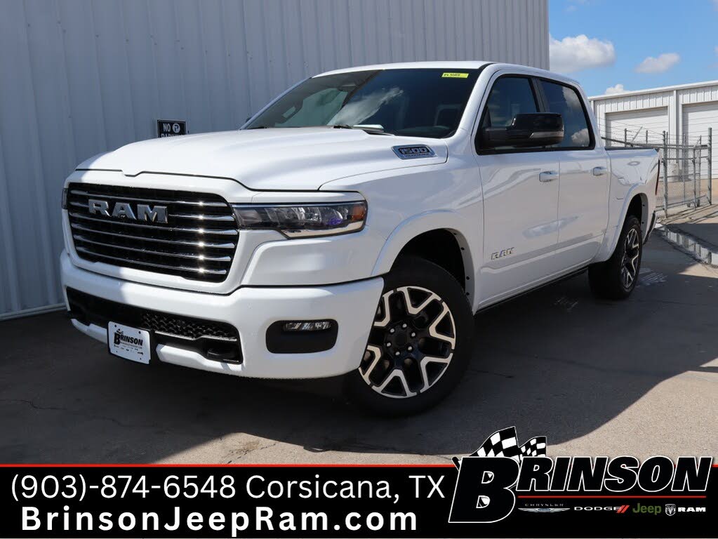 2026 RAM 1500 Laramie Crew Cab 4WD