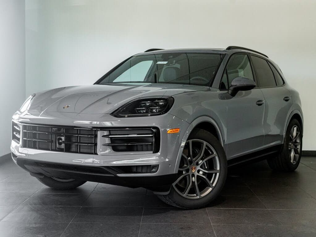 2025 Porsche Cayenne AWD