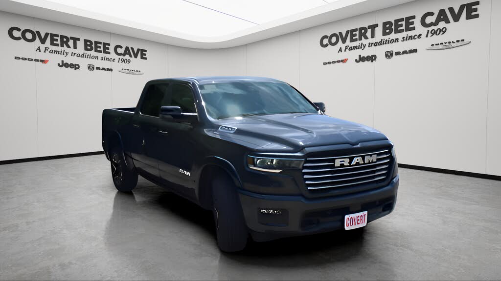 2026 RAM 1500 Laramie Crew Cab 4WD