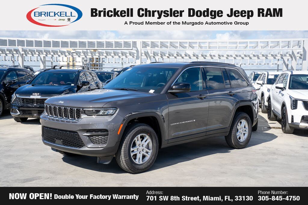 2025 Jeep Grand Cherokee Laredo RWD
