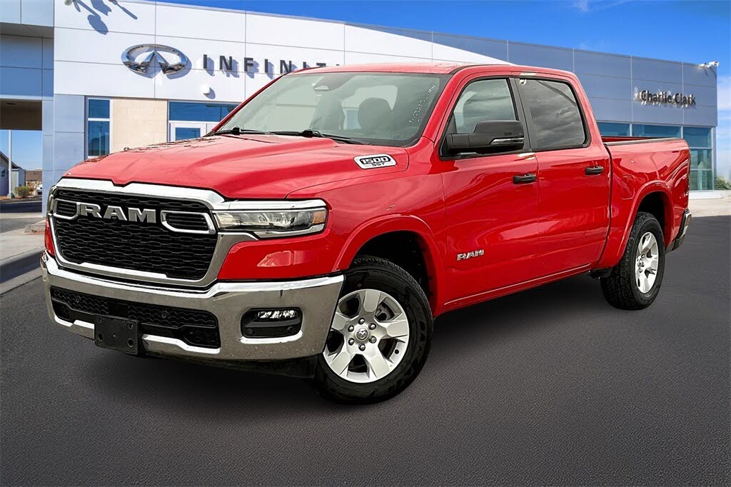 2025 RAM 1500 Big Horn Crew Cab 4WD