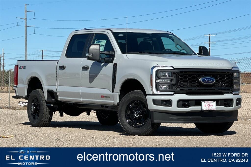 2026 Ford F-250 Super Duty XL Crew Cab 4WD