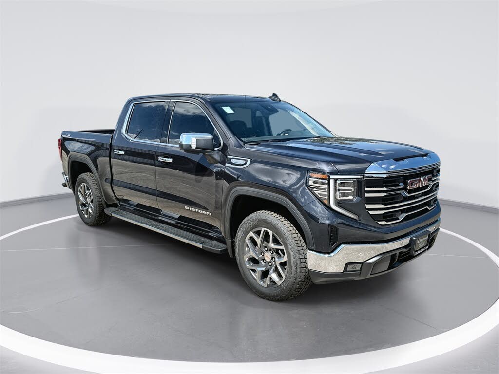 2026 GMC Sierra 1500 SLT Crew Cab 4WD