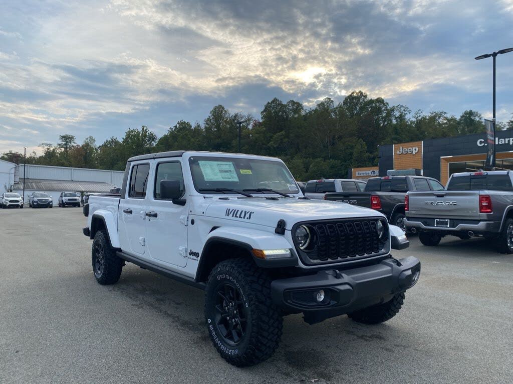 2025 Jeep Gladiator Willys Crew Cab 4WD