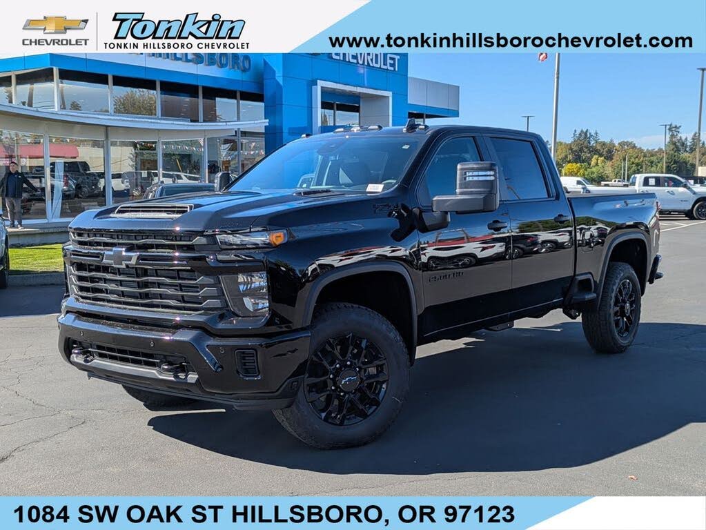 2026 Chevrolet Silverado 2500HD Custom Crew Cab 4WD