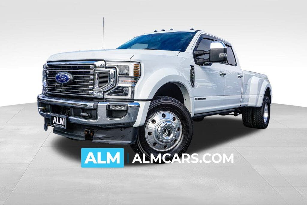 2022 Ford F-450 Super Duty Lariat Crew Cab LB DRW 4WD