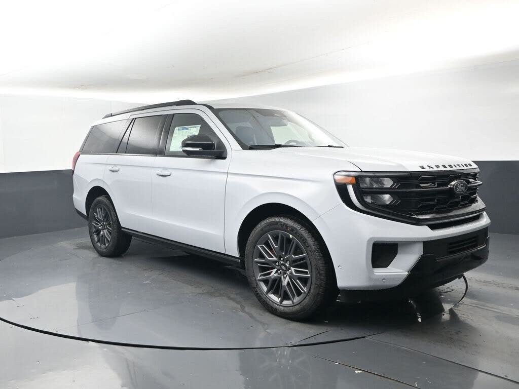 2025 Ford Expedition Platinum 4WD