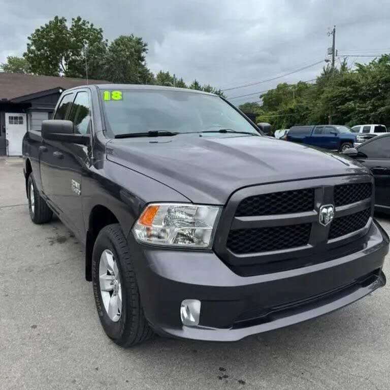 2018 RAM 1500 Express Quad Cab 4WD