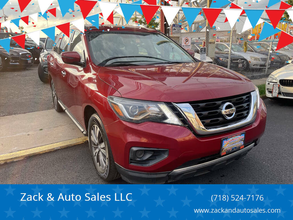 2017 Nissan Pathfinder S