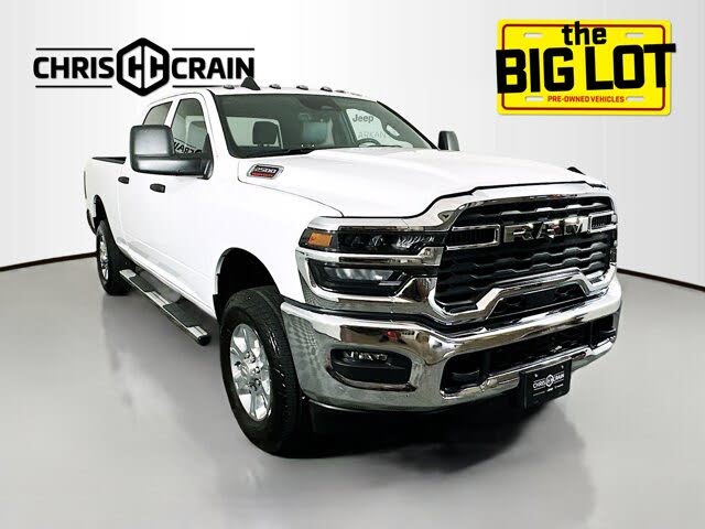 2025 RAM 2500 Tradesman Crew Cab 4WD