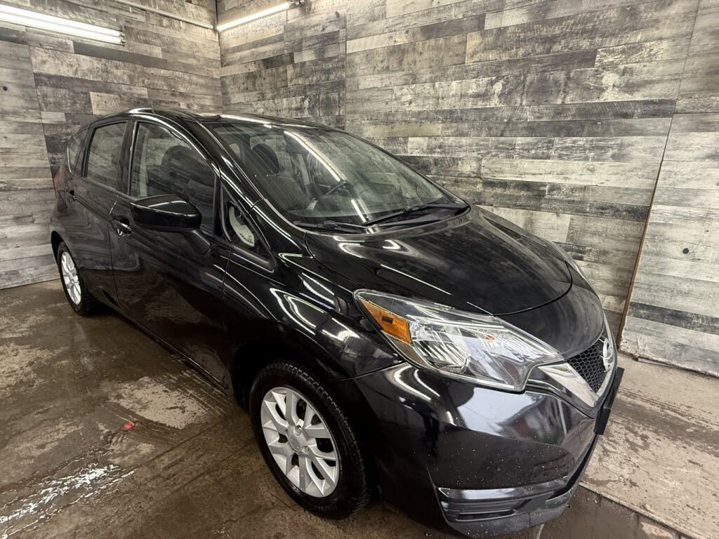 Nissan Versa Note SV FWD 2019