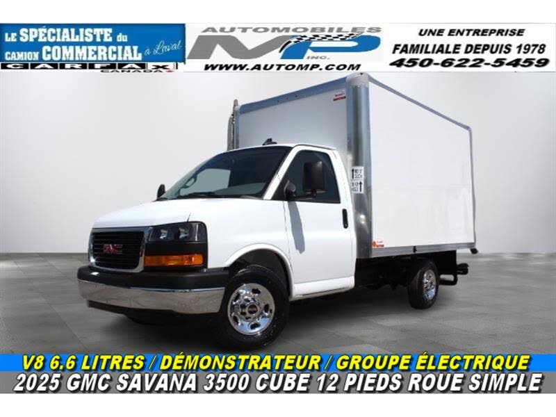 2025 GMC Savana Chassis 3500 139 Cutaway RWD