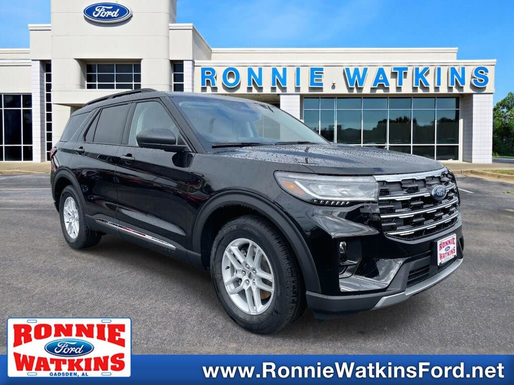 2025 Ford Explorer Active RWD