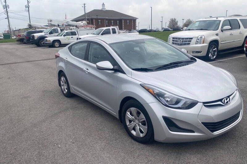 2016 Hyundai Elantra SE FWD