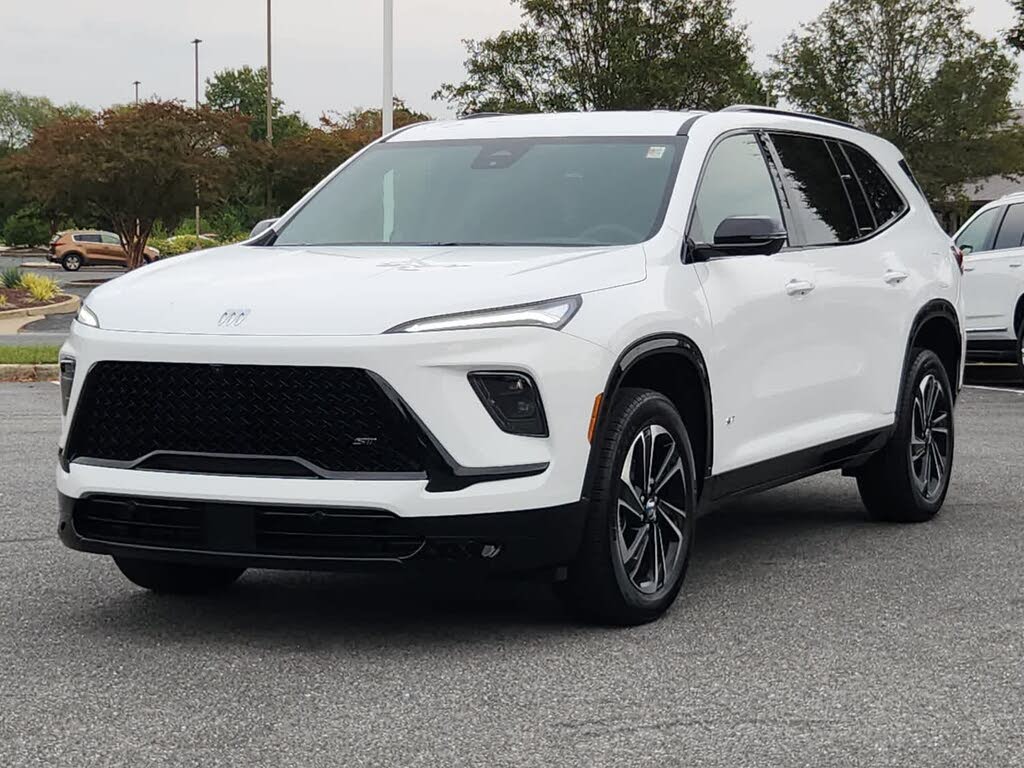 2026 Buick Enclave Sport Touring FWD
