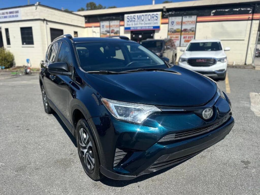 2018 Toyota RAV4 LE