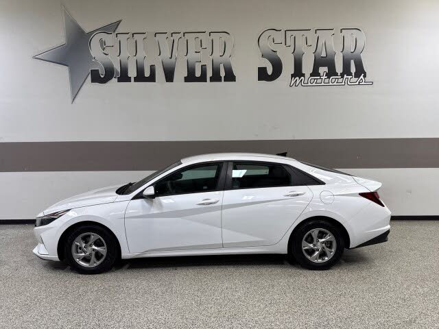 2021 Hyundai Elantra SE FWD