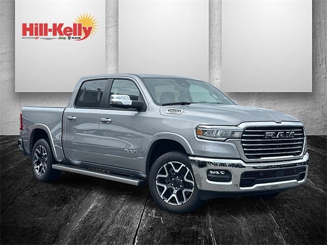 2025 RAM 1500 Laramie Crew Cab 4WD