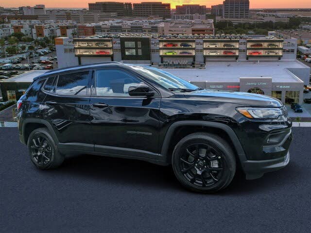 2026 Jeep Compass Latitude 4WD