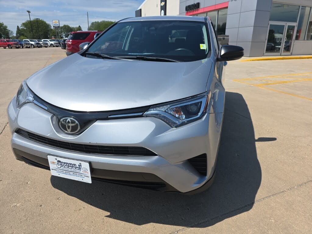 2018 Toyota RAV4 LE AWD