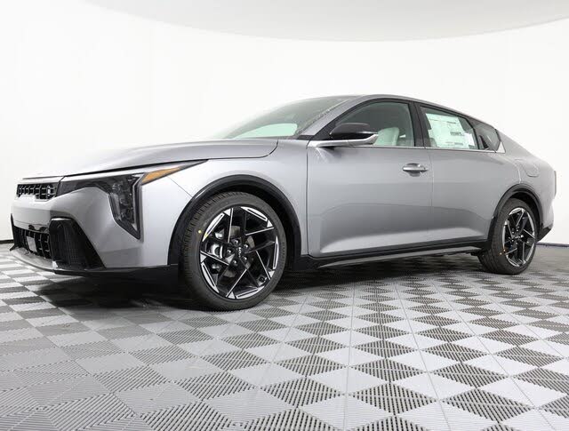 2025 Kia K4 GT-Line FWD