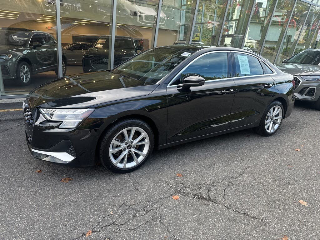 2025 Audi A3 quattro Premium 40 TFSI