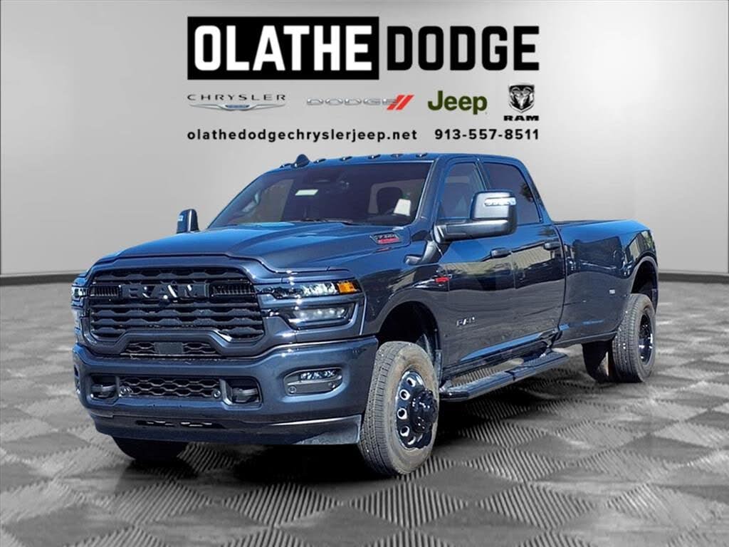 2026 RAM 3500 Big Horn Crew Cab LB DRW 4WD