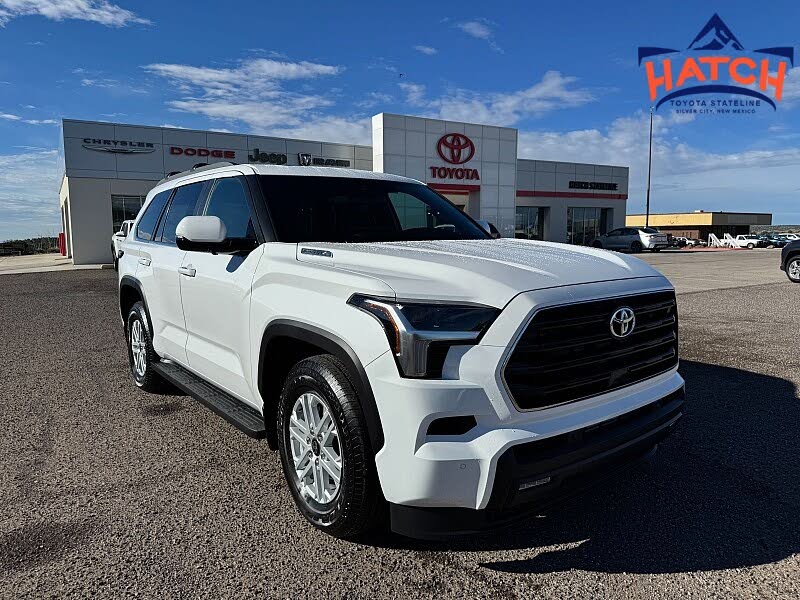 2026 Toyota Sequoia SR5 4WD