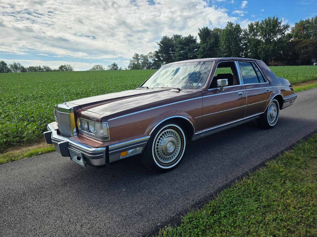 1982 Lincoln Continental FWD