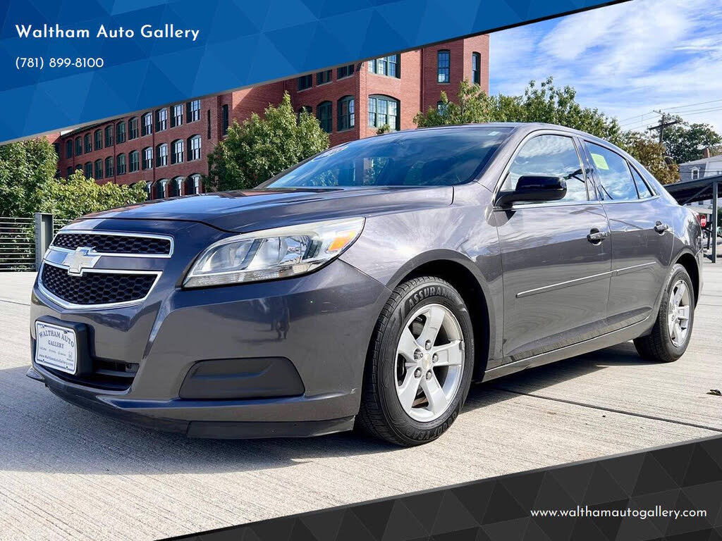 2013 Chevrolet Malibu LS FWD