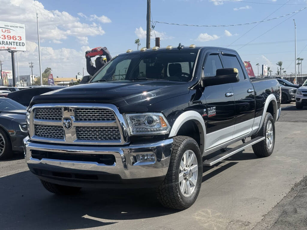 2015 RAM 3500 Laramie Crew Cab 4WD