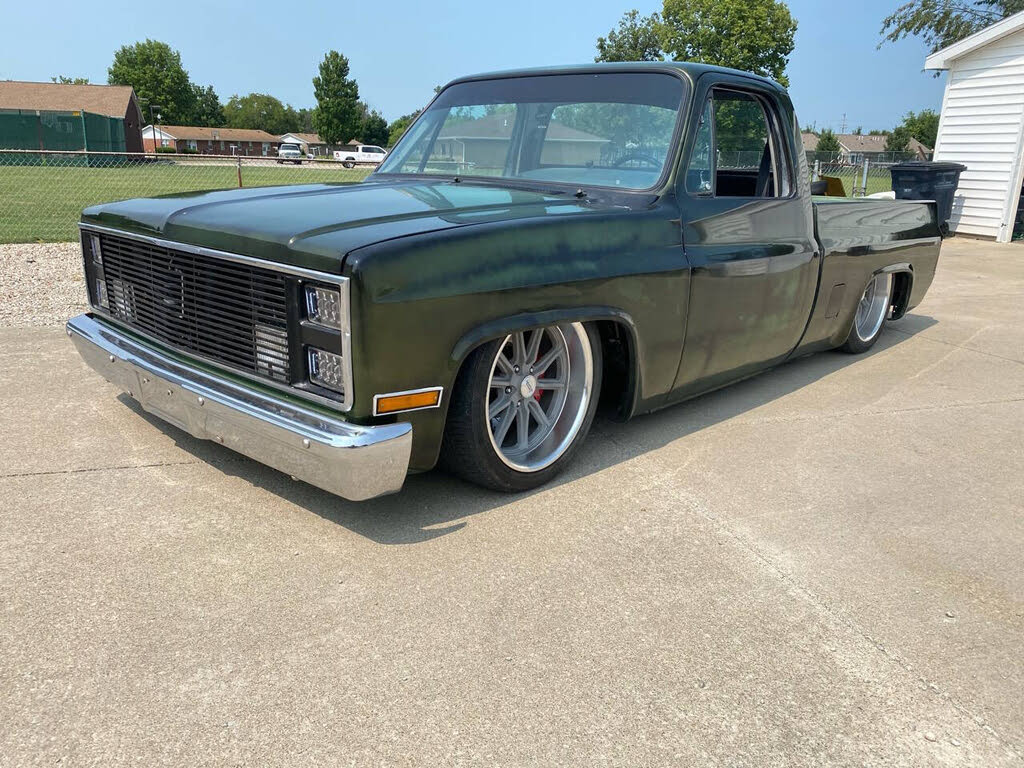 1985 Chevrolet C/K 10 Silverado RWD