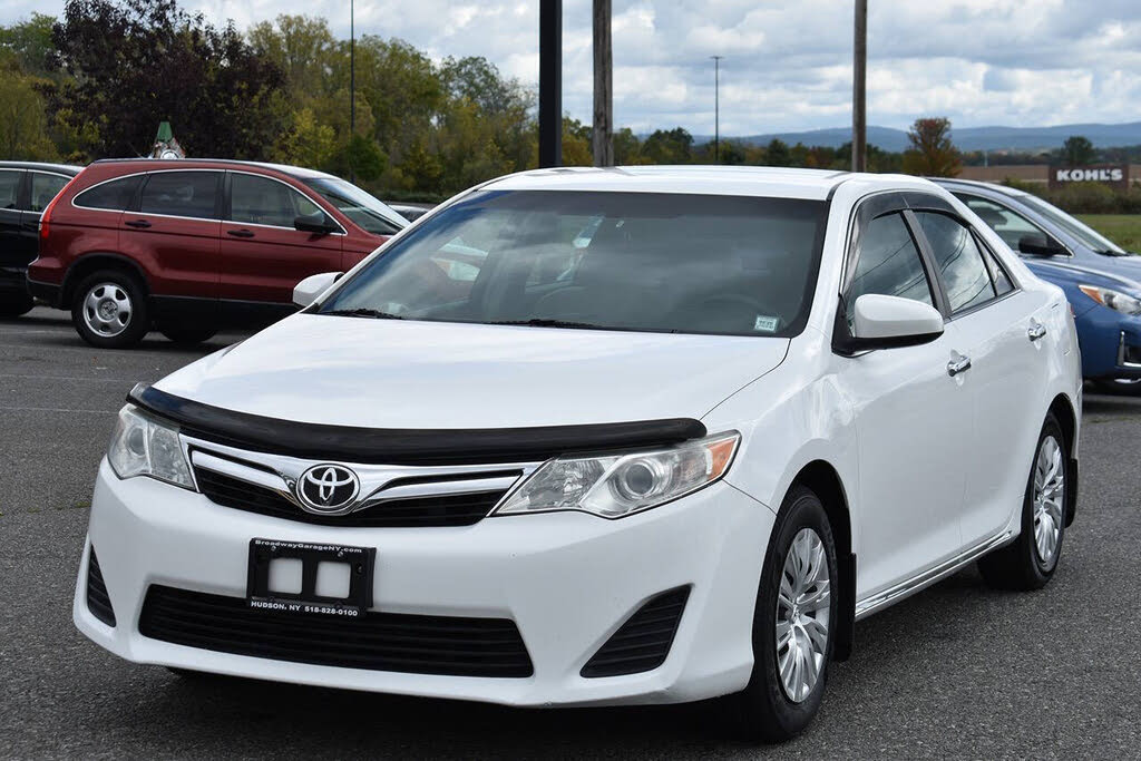 2014 Toyota Camry LE
