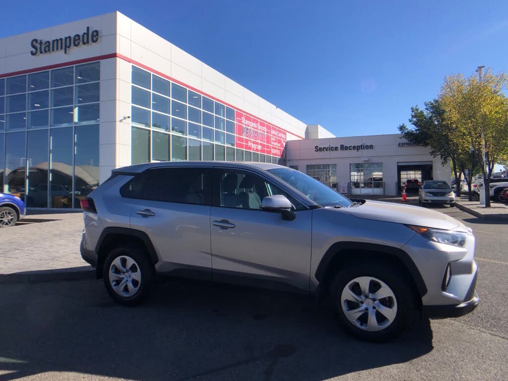 2023 Toyota RAV4 LE AWD