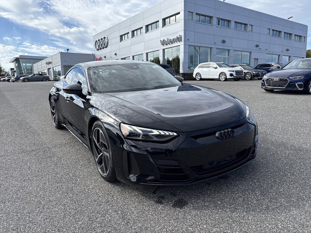 2023 Audi RS e-tron GT quattro AWD