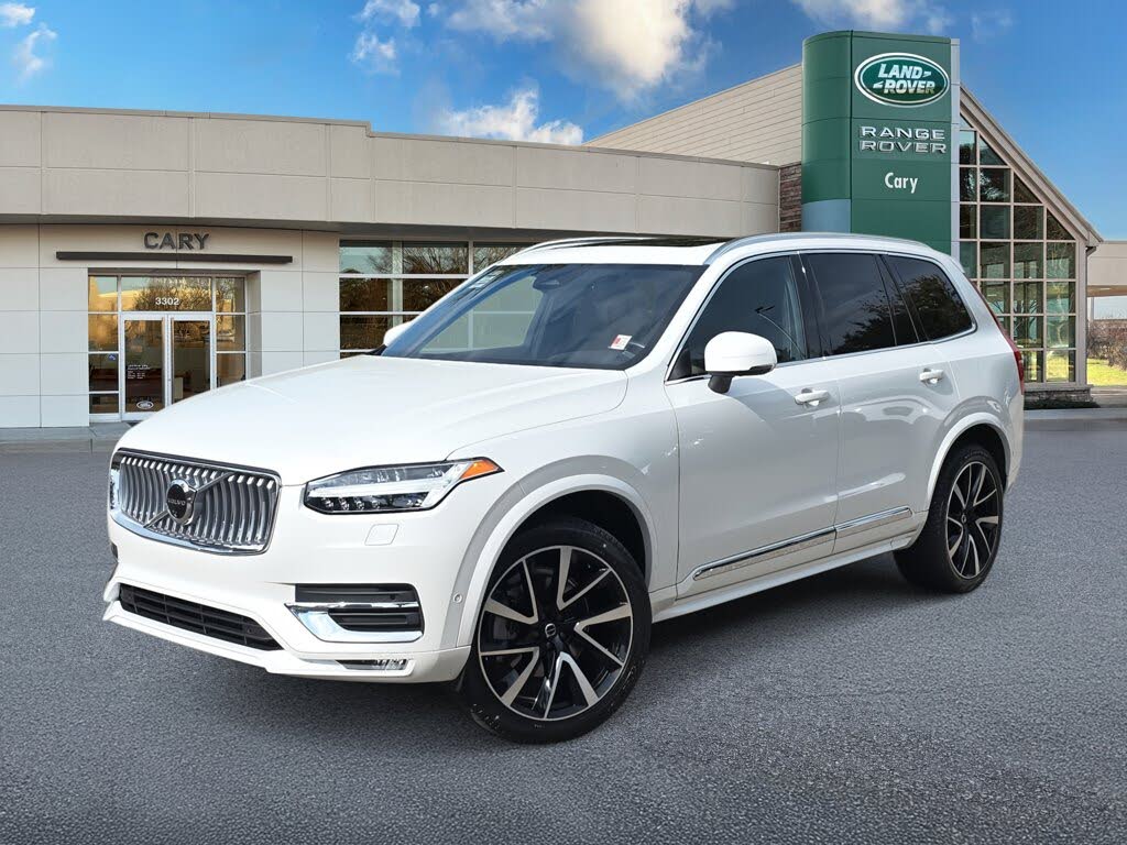 2024 Volvo XC90 B5 Plus Bright Theme AWD