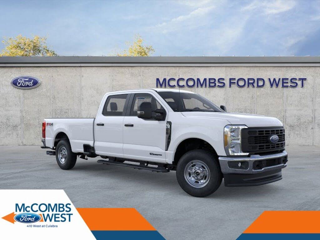 2026 Ford F-250 Super Duty XL Crew Cab 4WD