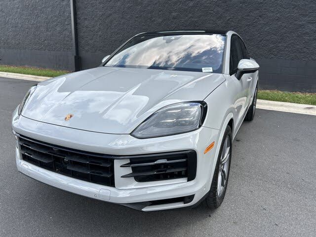 2025 Porsche Cayenne Coupe S AWD