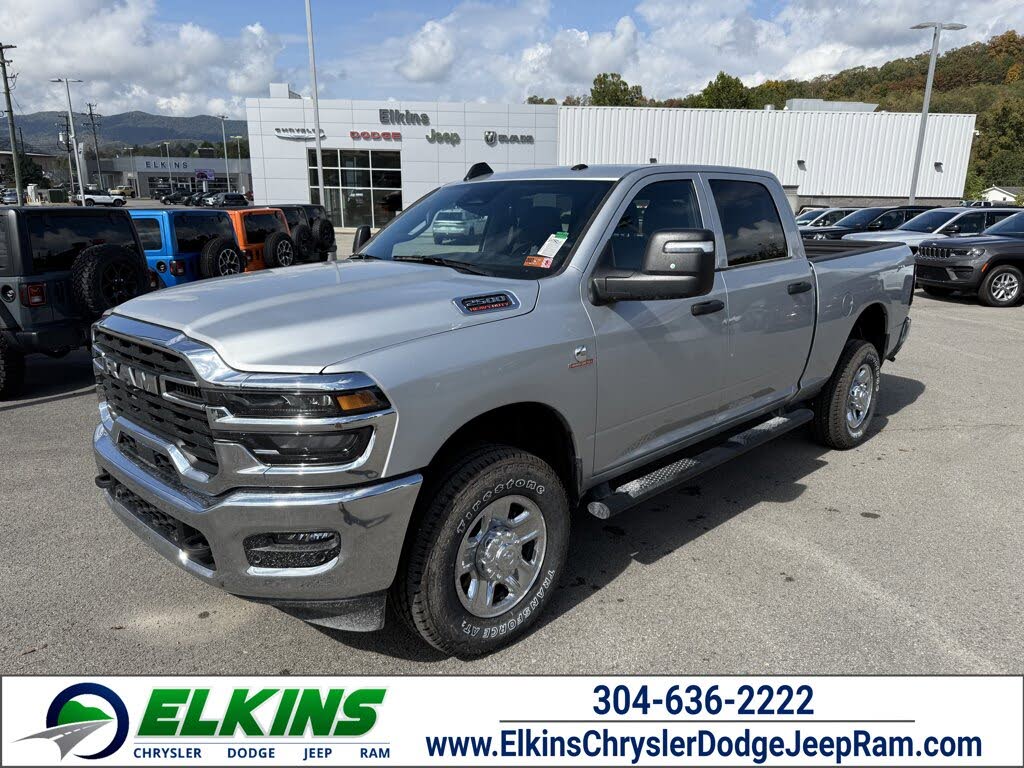 2026 RAM 2500 Tradesman Crew Cab 4WD