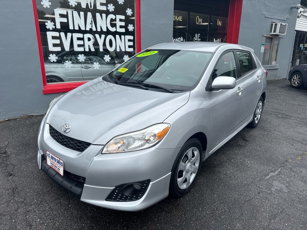 2010 Toyota Matrix Base