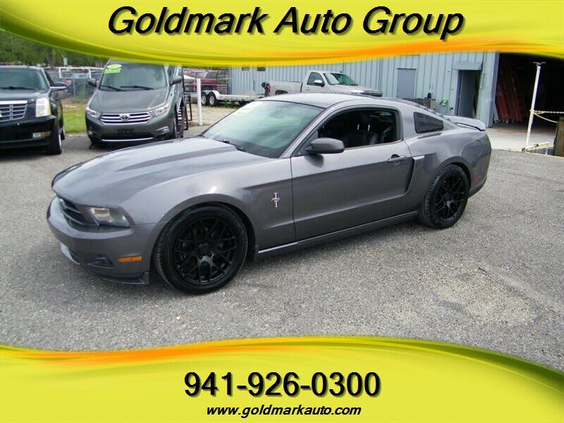 2010 Ford Mustang V6 Premium Coupe RWD